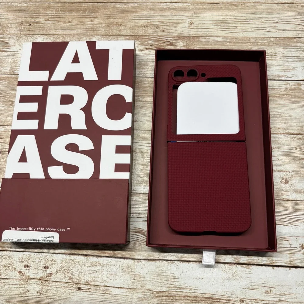 Latercase Galaxy Z Flip 6 Crimson Phone Case Impossibly Thin New Open‎ Box